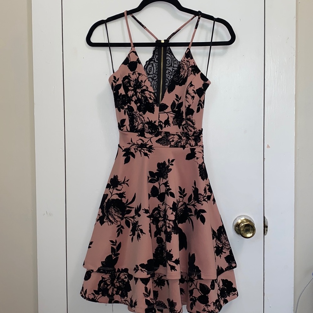 BRAND NEW DRESS